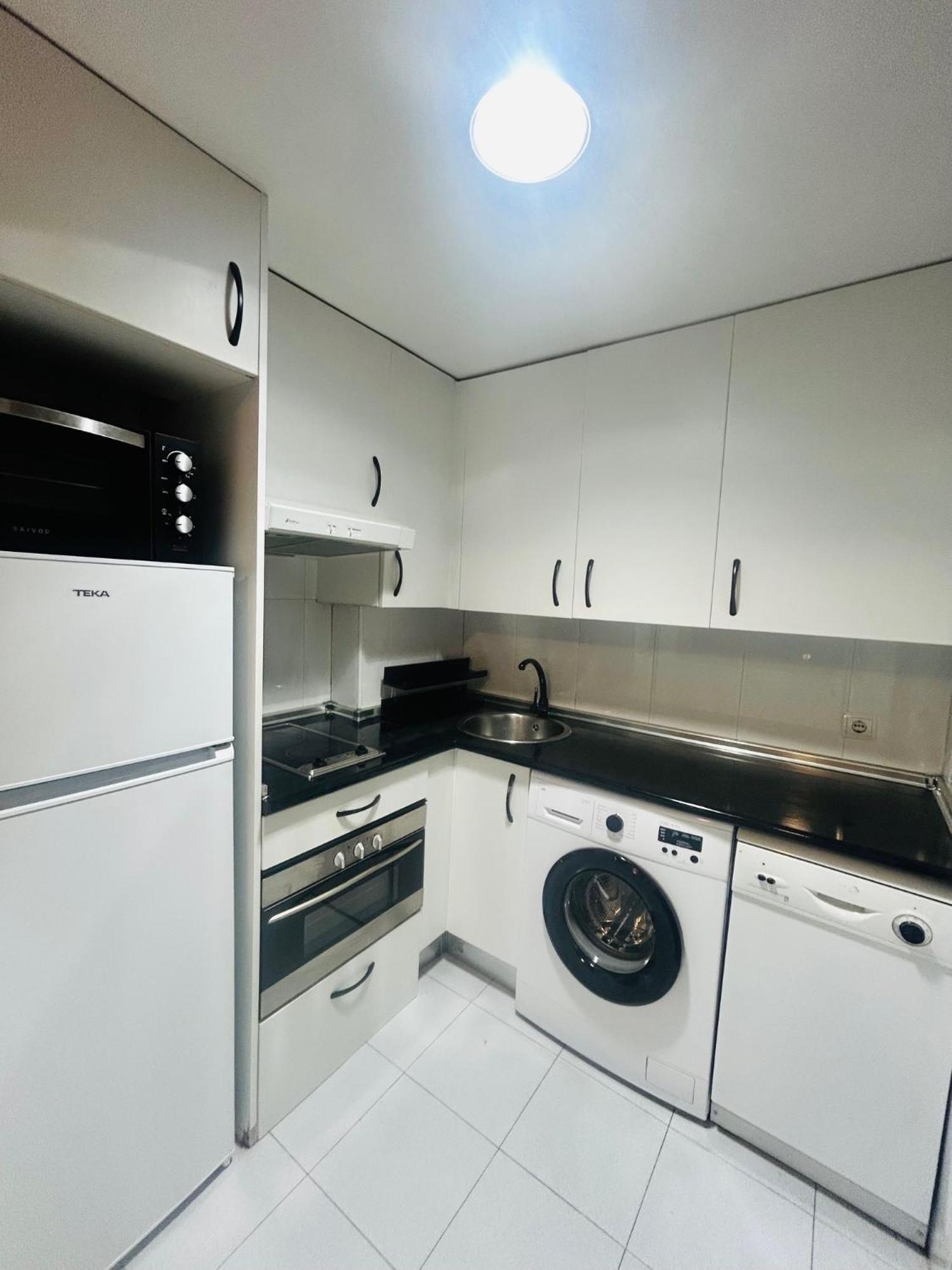 מדריד Apartamento Belfast Con Wifi, Piscina Y Netflix מראה חיצוני תמונה